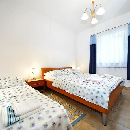 Sapavac Apartment *