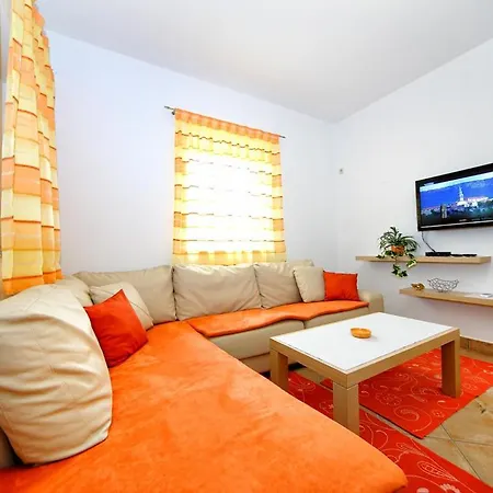 Sapavac Apartment Vir