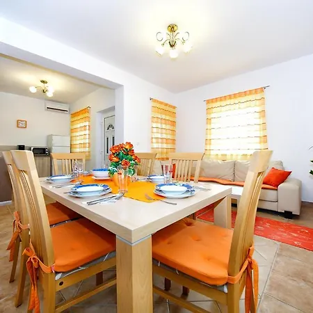Apartment Sapavac